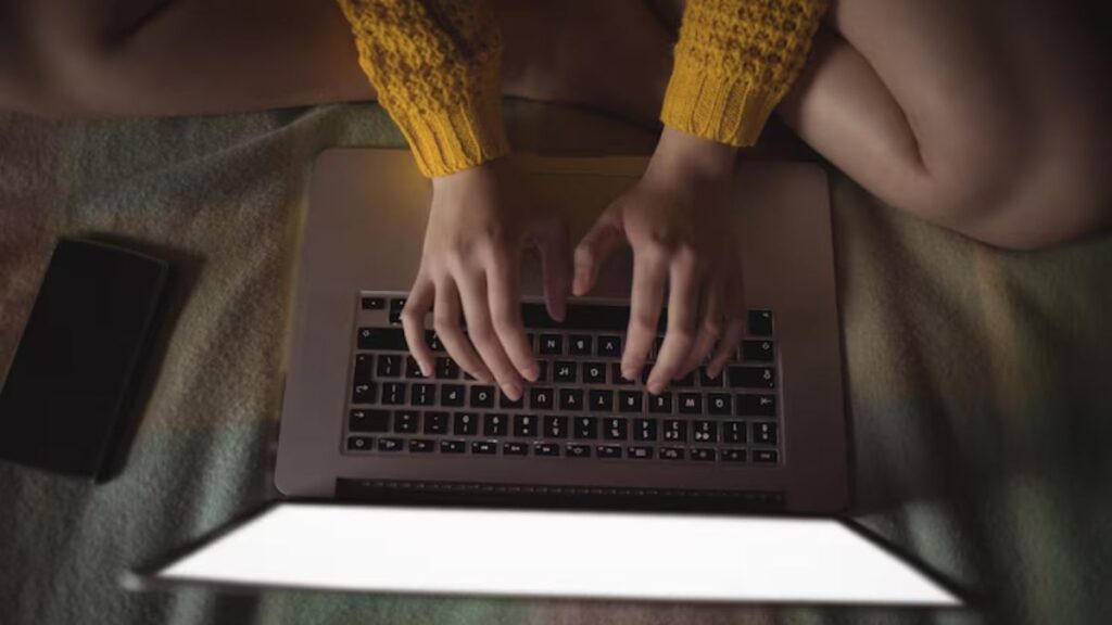Unraveling Anonposted: The Hidden World of Anonymous Blogging