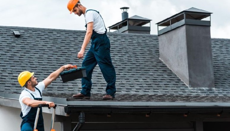 Roof Repair vs. Roof Replacement