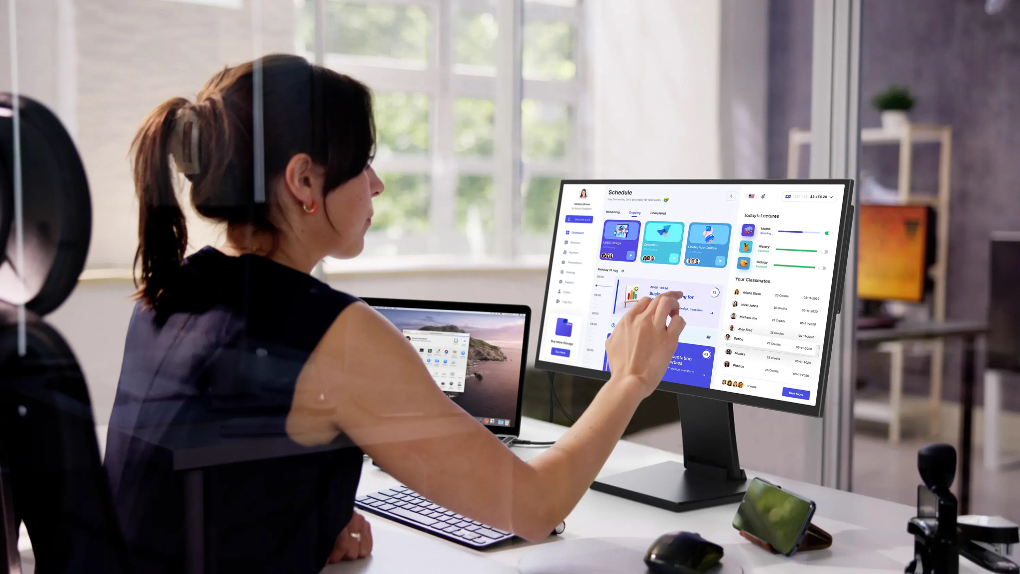 22-Inch 4K Portable Monitors 1