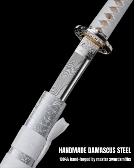 katanas and samurai swords