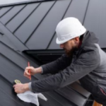 How Roofers Identify Early Signs of Roof Wear and Deterioration?